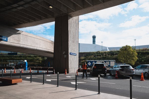 Location voiture aéroport guadeloupe : explorez les caraïbes en liberté